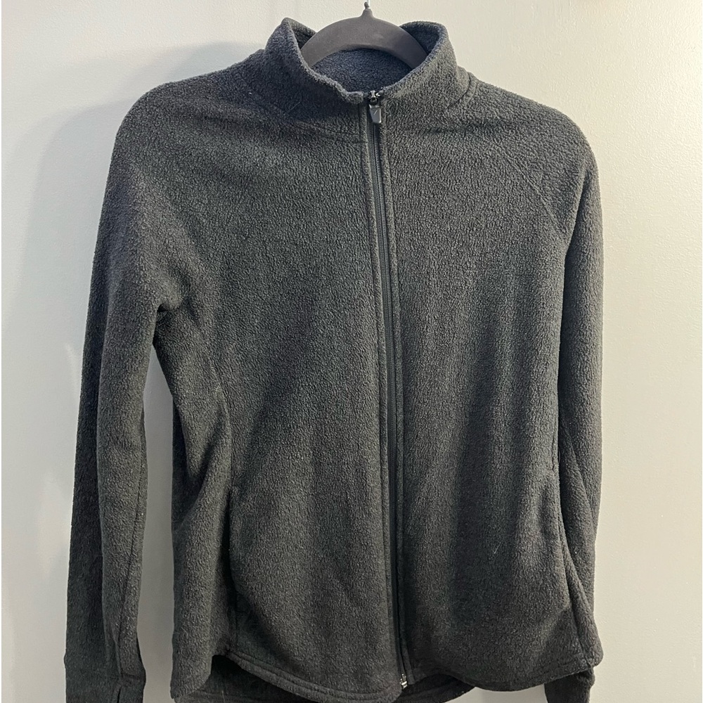 Active Long Sleeve Sweater